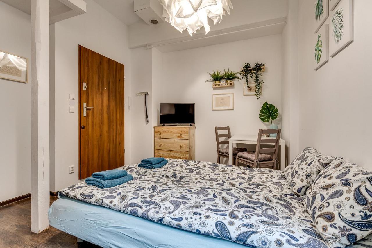 Apartament Szczesliwa Trzynastka Гливице Экстерьер фото